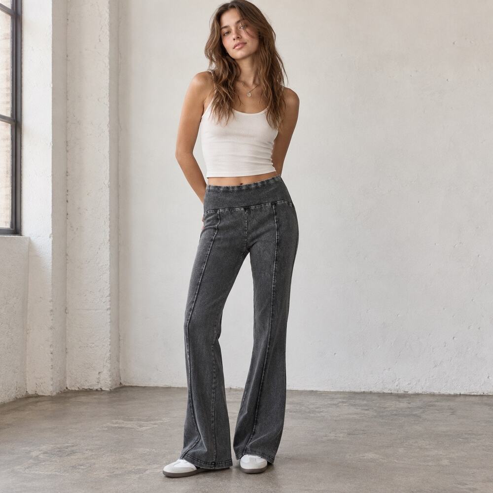Out from Under Black Mineral Wash Pull On Stretch Pants Women’s Medium
